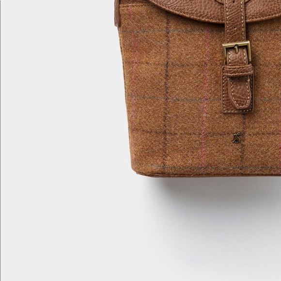 Joules Bags Nwt Tourer Tweed Cross Body Bag Poshmark